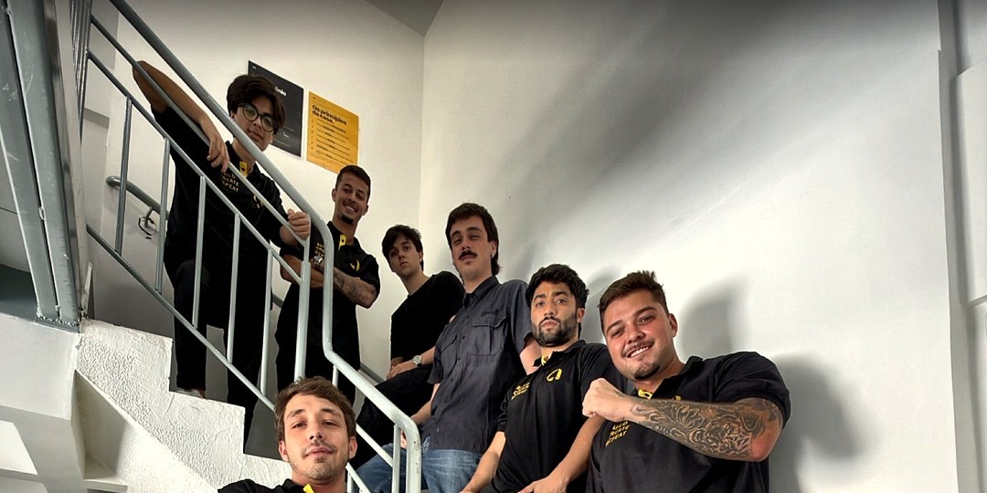 Equipe de produção da Ark Content no escritório em Brasília